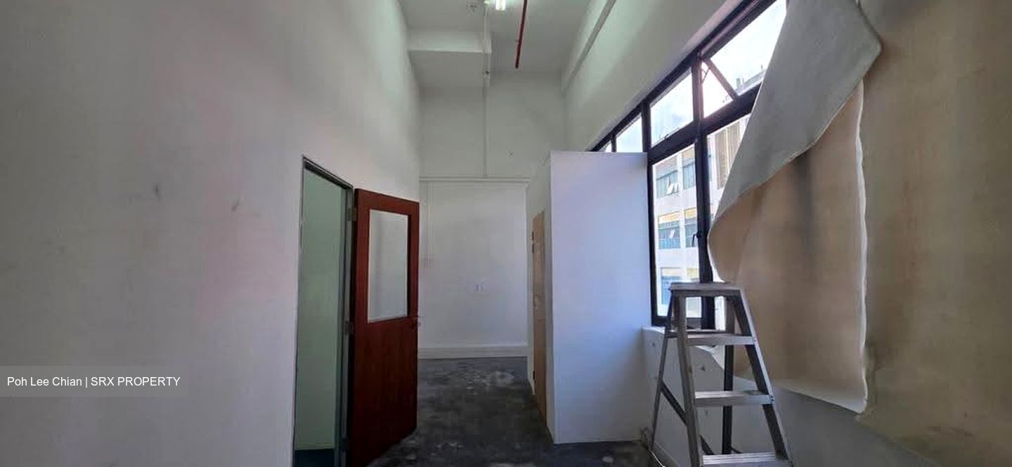 Liberty Warehouse (D26), Factory #638107221